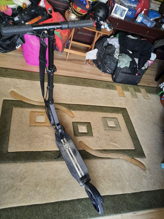 Vand trotineta REVEN