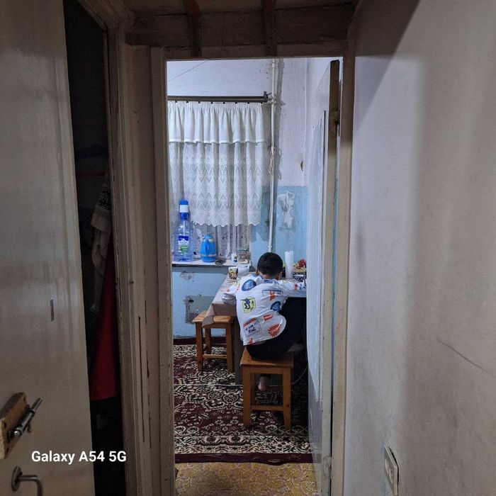 Продаётся 2х комнатная квартира, 2/2/4