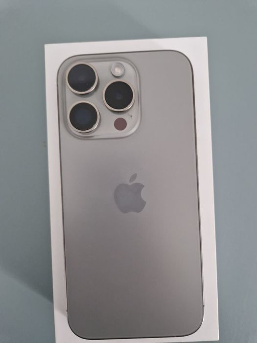 Iphone 15 pro,128 GB,sanatate baterie 88%