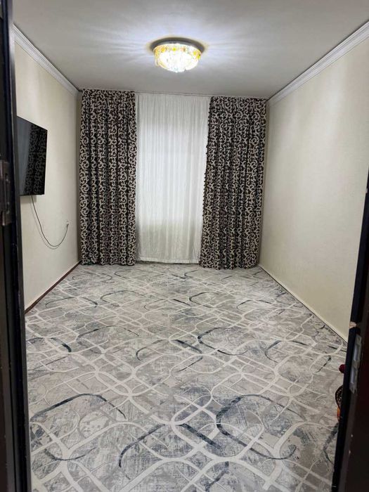 СРОЧНО !! Продается квартира в Яшнабаде 4/5/5 ( 98 кв/м ) Тузел 2