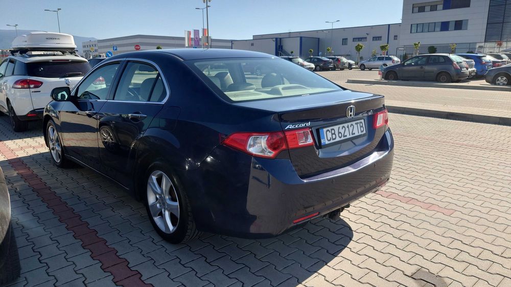 Honda accord 8 2.2 idtec