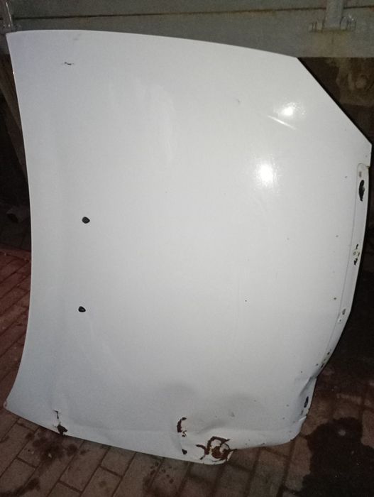 Продам капот на Приору