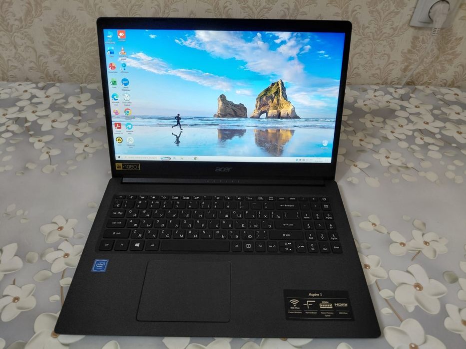 Продам отличный ноутбук Acer Aspire 3