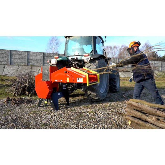 Tocător crengi R-150 dupa tractor