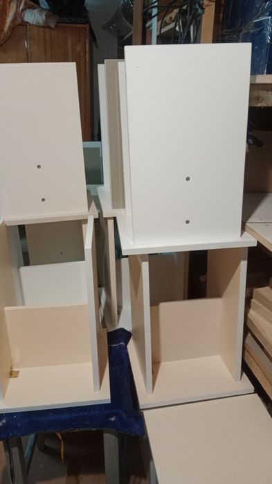 Табуреток новые в продаже,новые не б/у