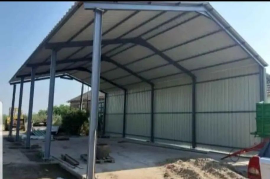Vând structură metalică 7x26x4sau 10x20x4 sau 12x30x4