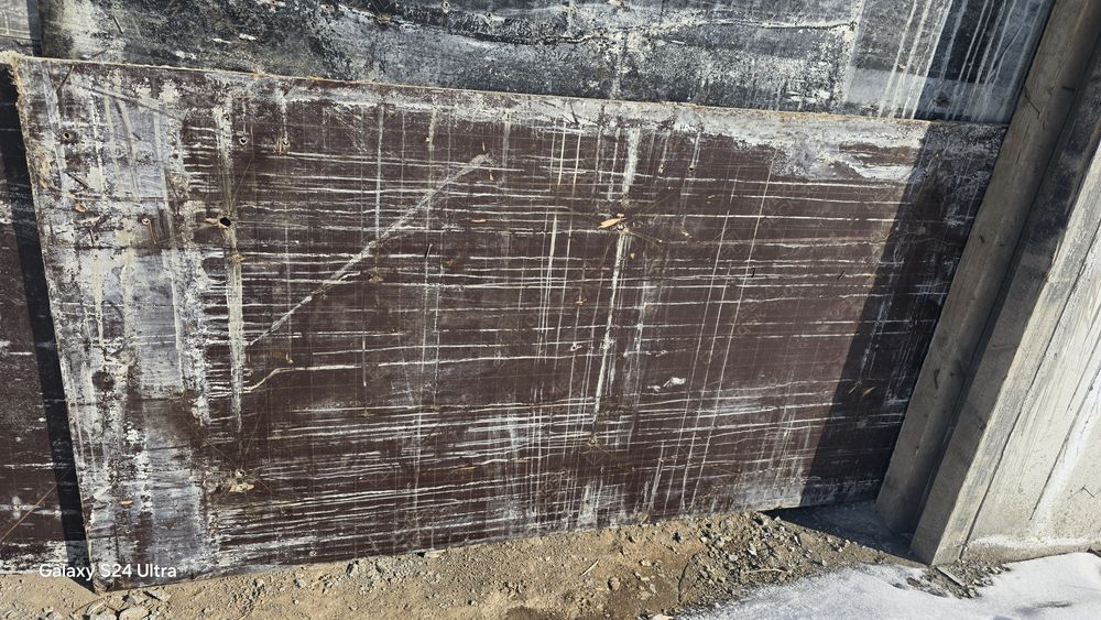 Маналиттің фанерасы сатылады