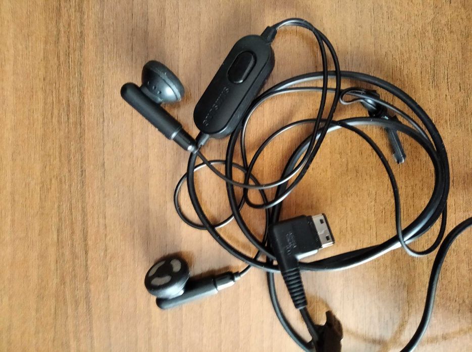 Наушники"Samsung"