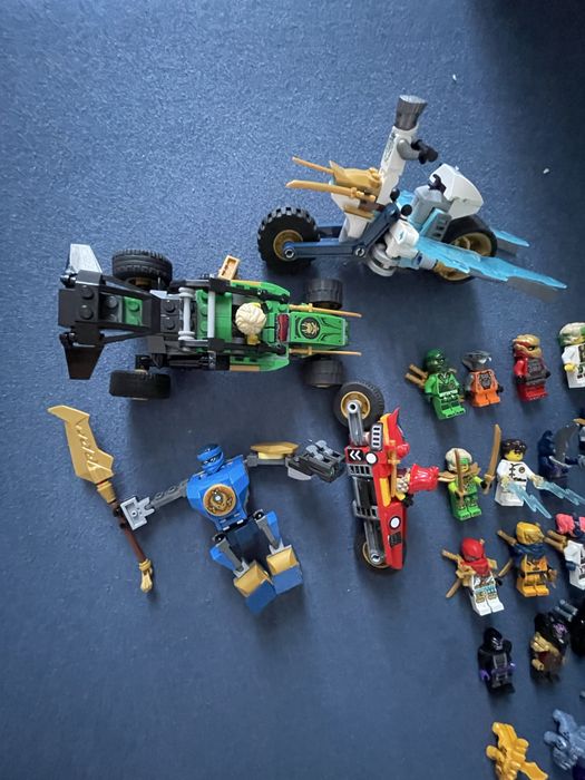 Lego ninjago figurina