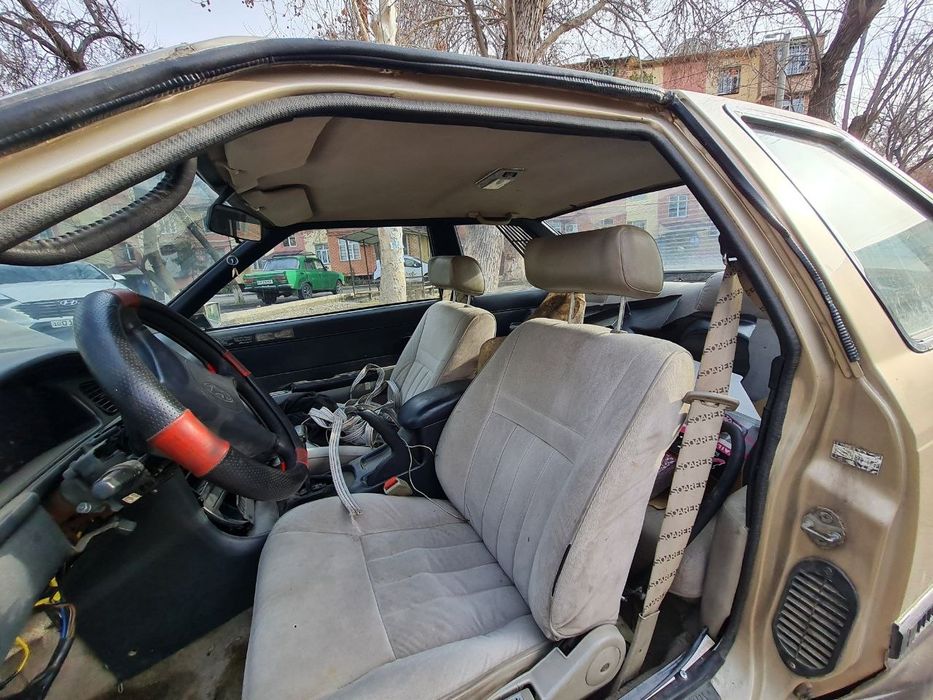 Tayota soarer cupe 1988 avotmat