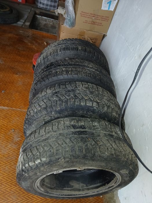 Продам зимнюю резину