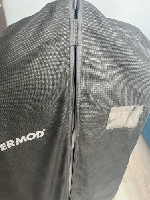 Продам мужской костюм