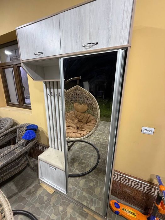 Mebel sotiladi xolati zor