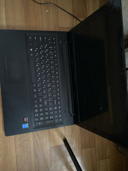 Lenova ноутбук (бу)