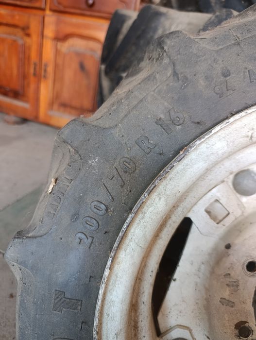 Set roți New Holland T3010, T3020, T3030, T3040