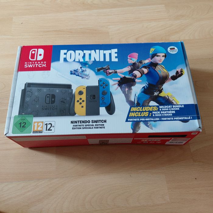 Nintendo switch +13 игри подарък.