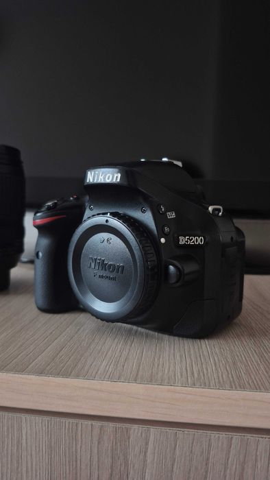 Фотоаппарат Nikon D5200 копмлект