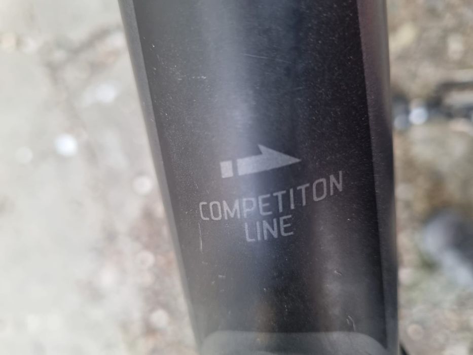 Vând bicicleta cube