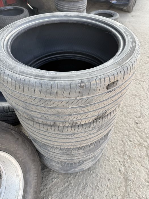 Шины Continental 245/40 R19