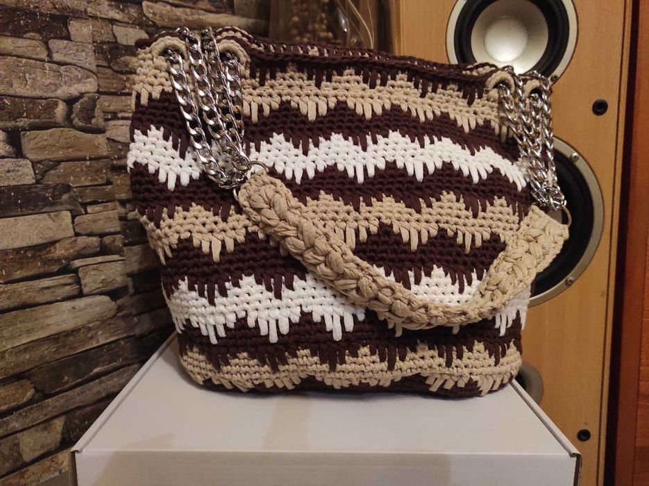 Ръчно изработени дамски чанти