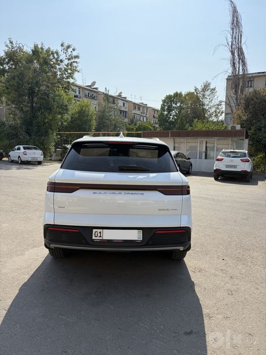 Продам BYD Song Pro, Hybrid, 71Km, 2024.