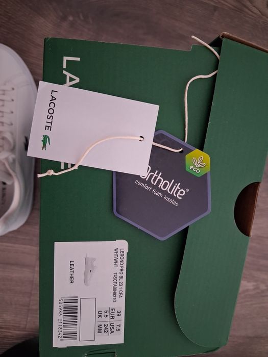 Дамски маратонки сникърси Lacoste