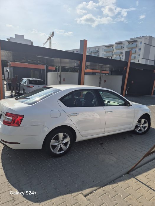 SKODA Octavia 2019 — imagine 2