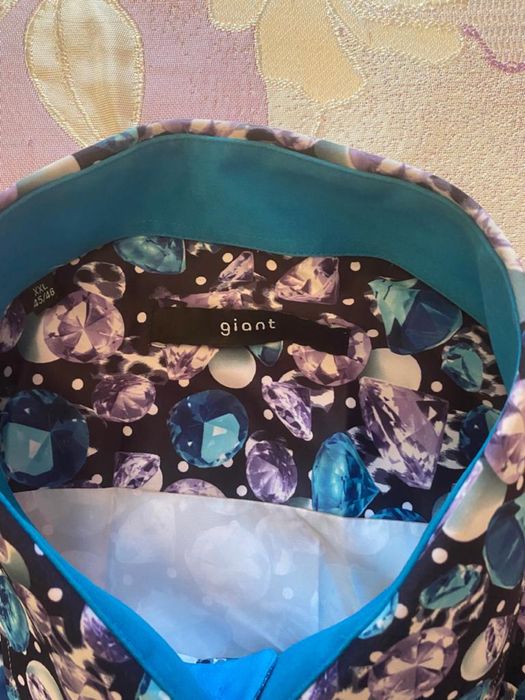 Продам мужские рубашки