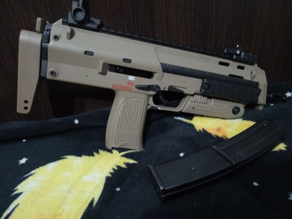 Pușcă airsoft MP7A1 Tokyo Marui Gas blow back