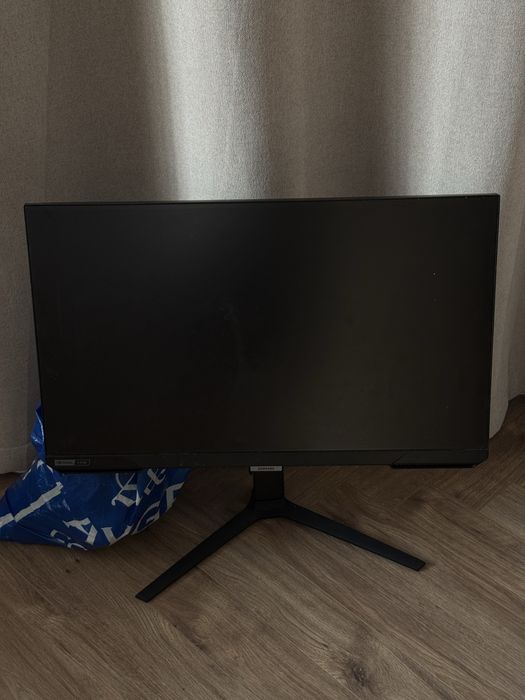 Монитор Samsung G4 240hz