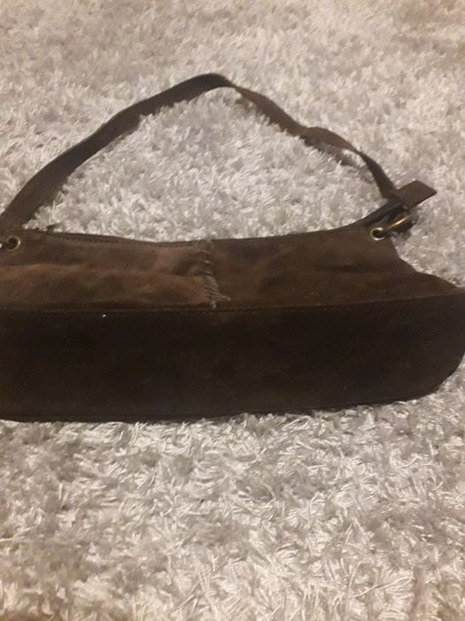 Велурена дамска чанта