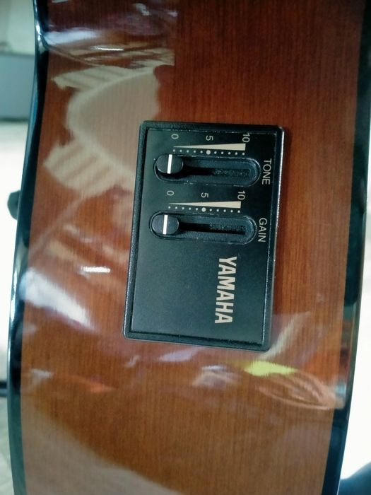 Гитара Yamaha CX40