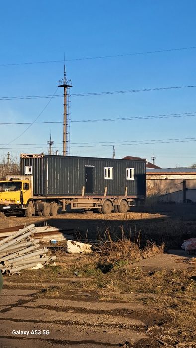 Дом из контейнеров,дачный дом
