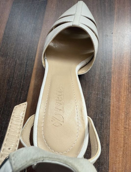 Pantofi din piele de box Yvette