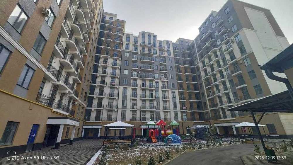 Aviasozlar Plaza ориентир Кадышева, состояние коробка 99.8м2