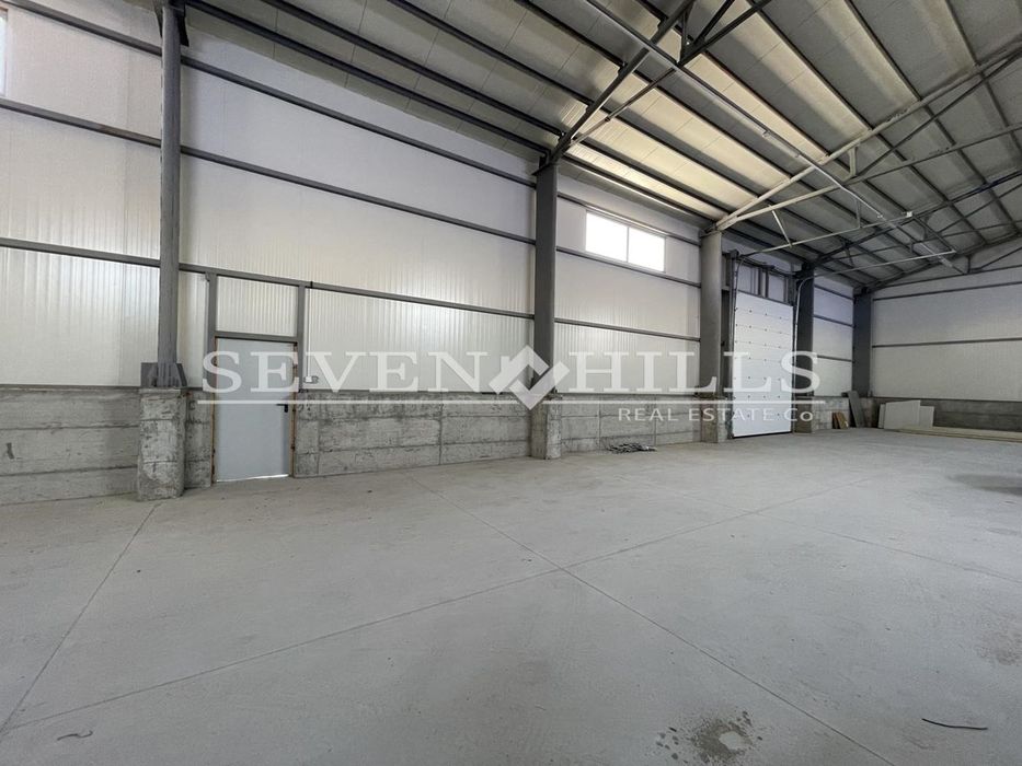 Дава се под наем Склад в Пловдив, Индустриална зона - Север - 570 кв.м за 2560 € - Снимка #4