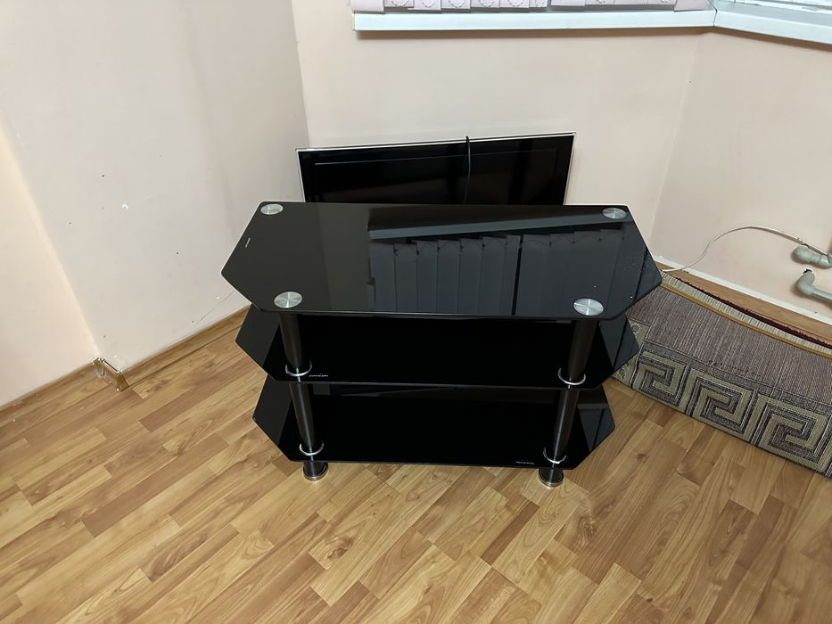 Отдам подставку под телевизор