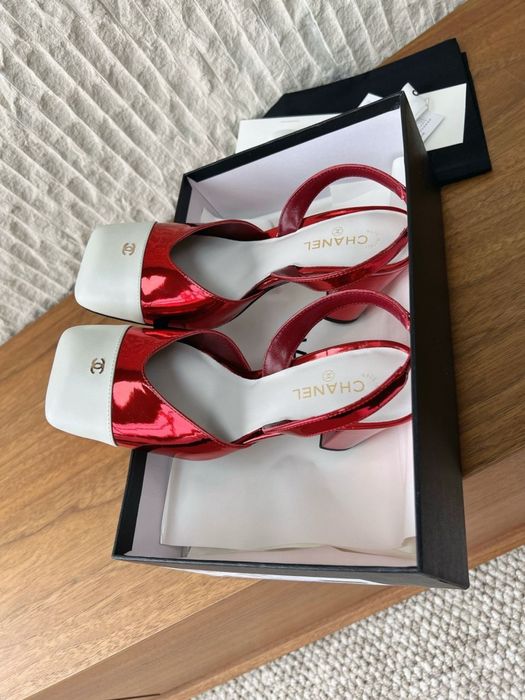 Токчета Chanel Slingback
