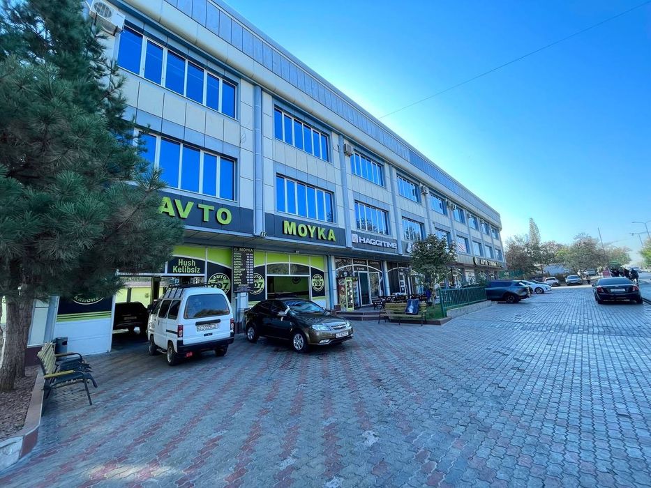 Аренда 1000 кв 2 этаж первая линия метро рядом Юнусабад