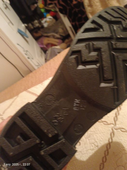 Сапоги резиновые новые