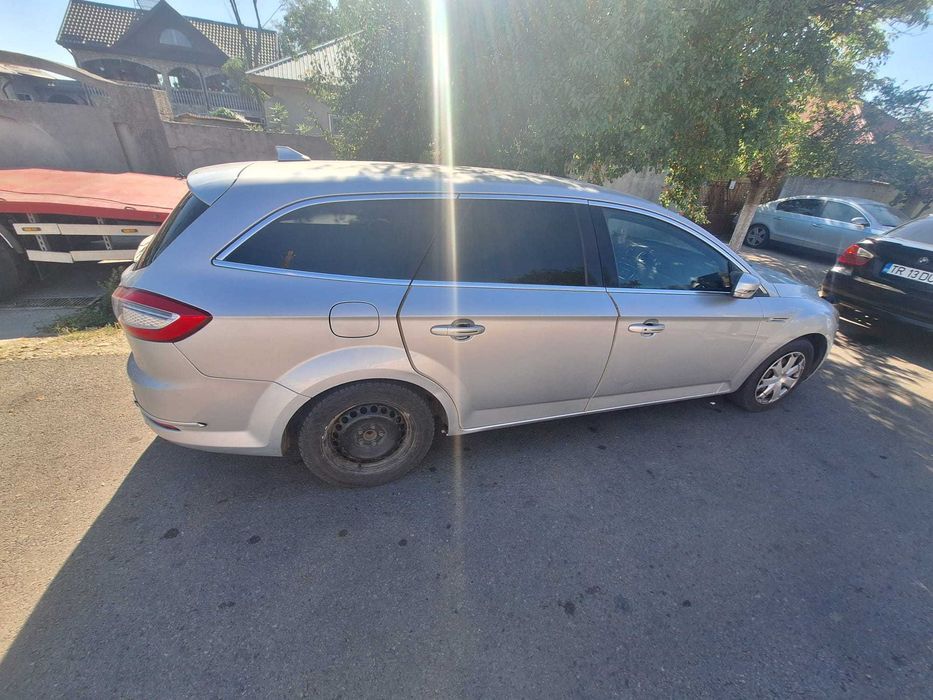 FORD Mondeo 2011 — imagine 2