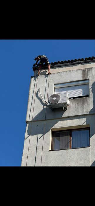 Placam cu polistiren Apartamente , Case , Vile , Blocuri atat cu schela cat si cu alpinisti in Ham ! Termoizolatii , Hidroizolatii , Vata Bazaltica