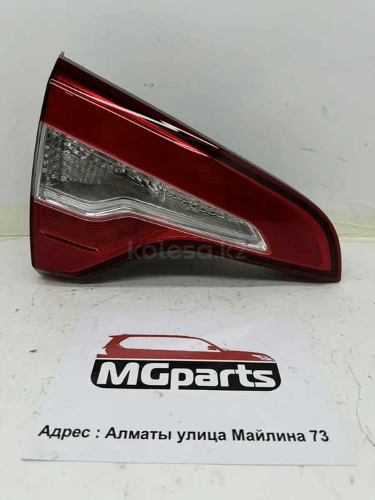 Фонарь б/у оригинал правая и левая от KIA Sorento 12-21г