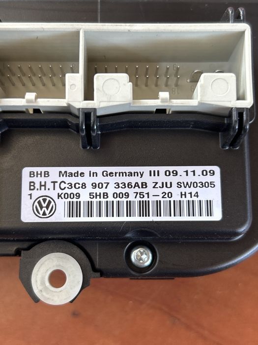 Panou comanda clima vw passat b6 , touran etc 3C8907336AB