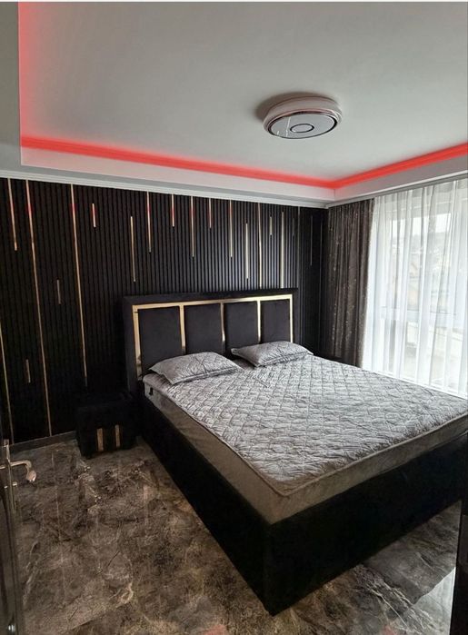 Apartament 3  camere  bloc nou