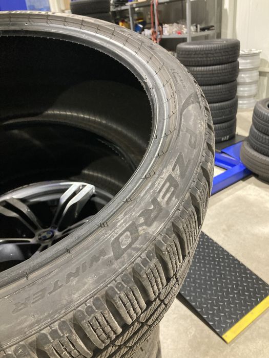 265/35/21 Pirelli P ZERO winter DOT23