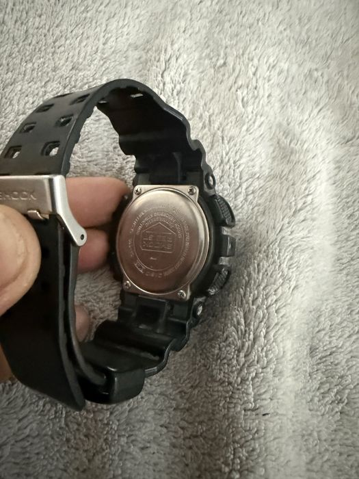 Часовник G-shock ga110