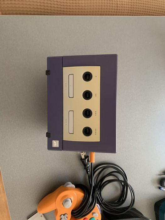Nintendo GameCube dol-001