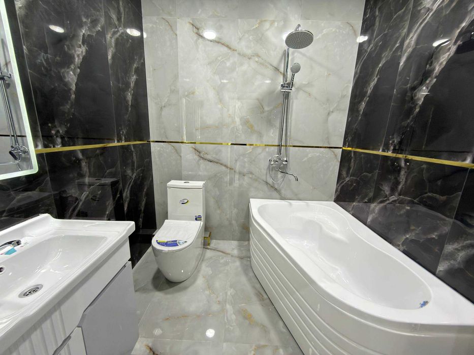 Срочно! Продаётся 3х комнатная квартира на первом этаже!!!