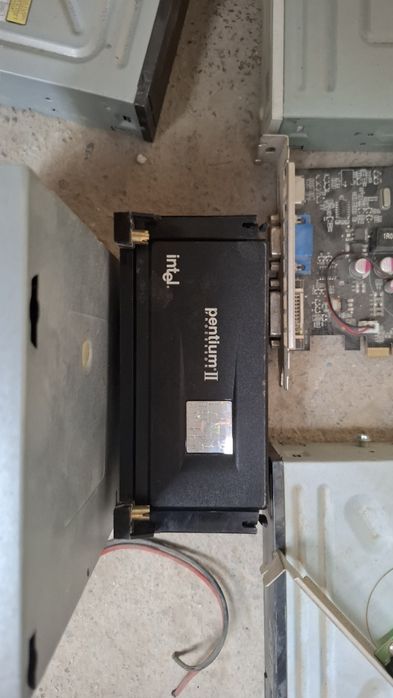 Комплектующие          .